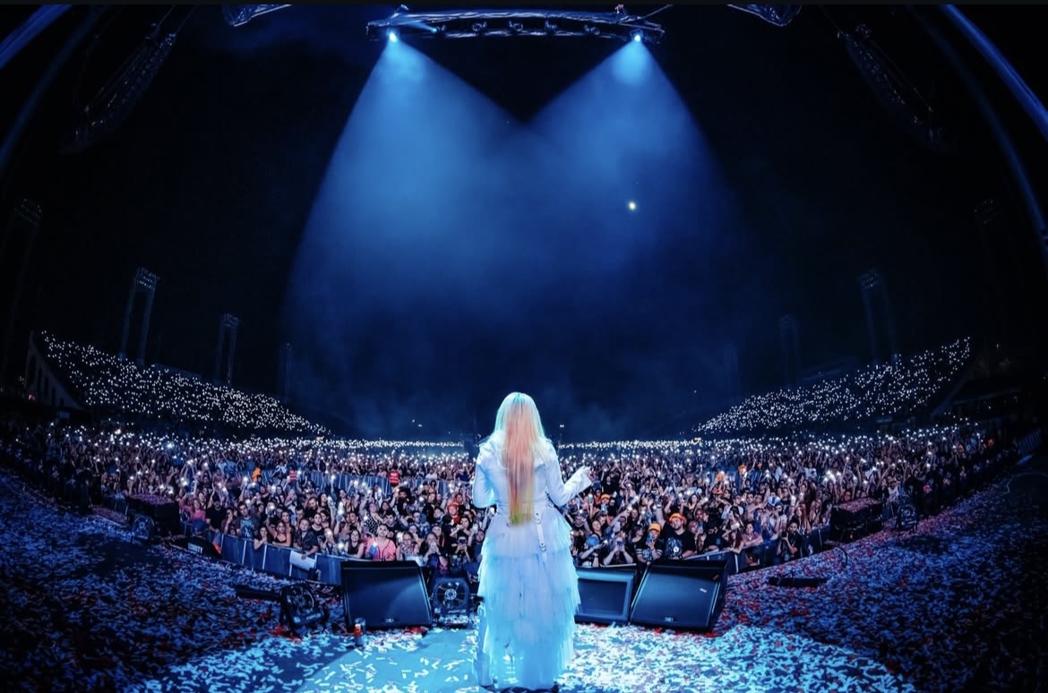 Hershey Entertainment Venues (@hersheyent) on Twitter photo Here's to never growing up 🫶
<a href="/WeTheKings/">We The Kings</a> | <a href="/simpleplan/">Simple Plan</a> | <a href="/AvrilLavigne/">Avril Lavigne</a>
06.07 at #HersheyparkStadium
📸 Skyler Barberio Here's to never growing up 🫶
<a href="/WeTheKings/">We The Kings</a> | <a href="/simpleplan/">Simple Plan</a> | <a href="/AvrilLavigne/">Avril Lavigne</a>
06.07 at #HersheyparkStadium
📸 Skyler Barberio