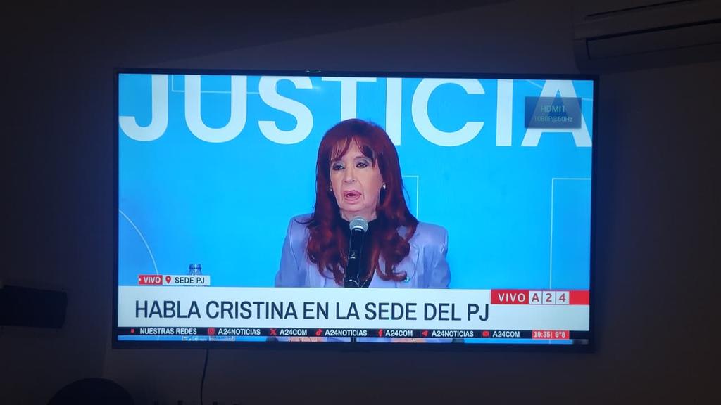 sebas tweet media