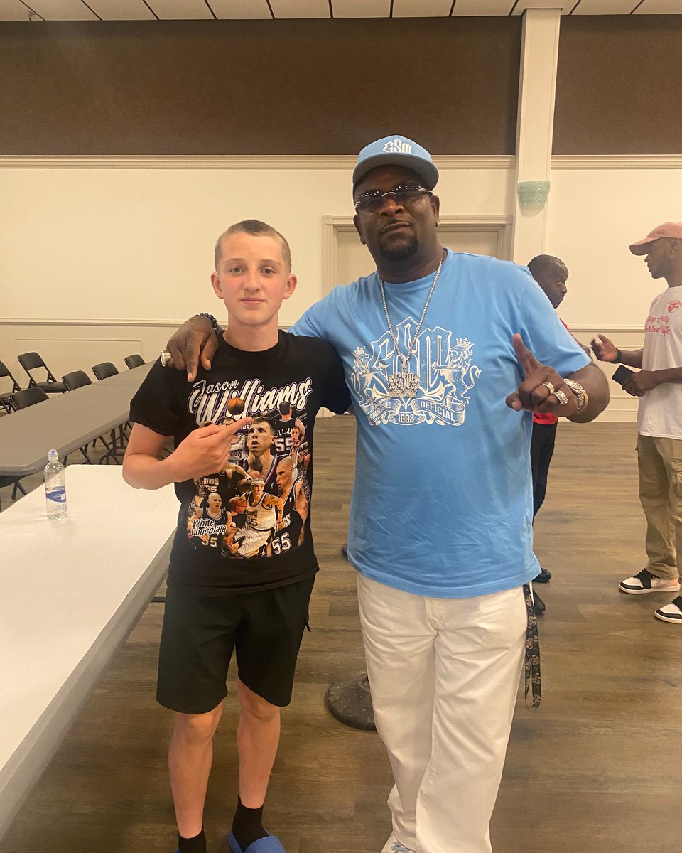 Coach C.J. Goff (@cgoff22) on Twitter photo Jayce and I swung by uncle <a href="/TRICKTRICKGS/">Dr. C. A. Mathis aka Trick Trick</a> anti bullying event to show support for the cause. #GSM Jayce and I swung by uncle <a href="/TRICKTRICKGS/">Dr. C. A. Mathis aka Trick Trick</a> anti bullying event to show support for the cause. #GSM