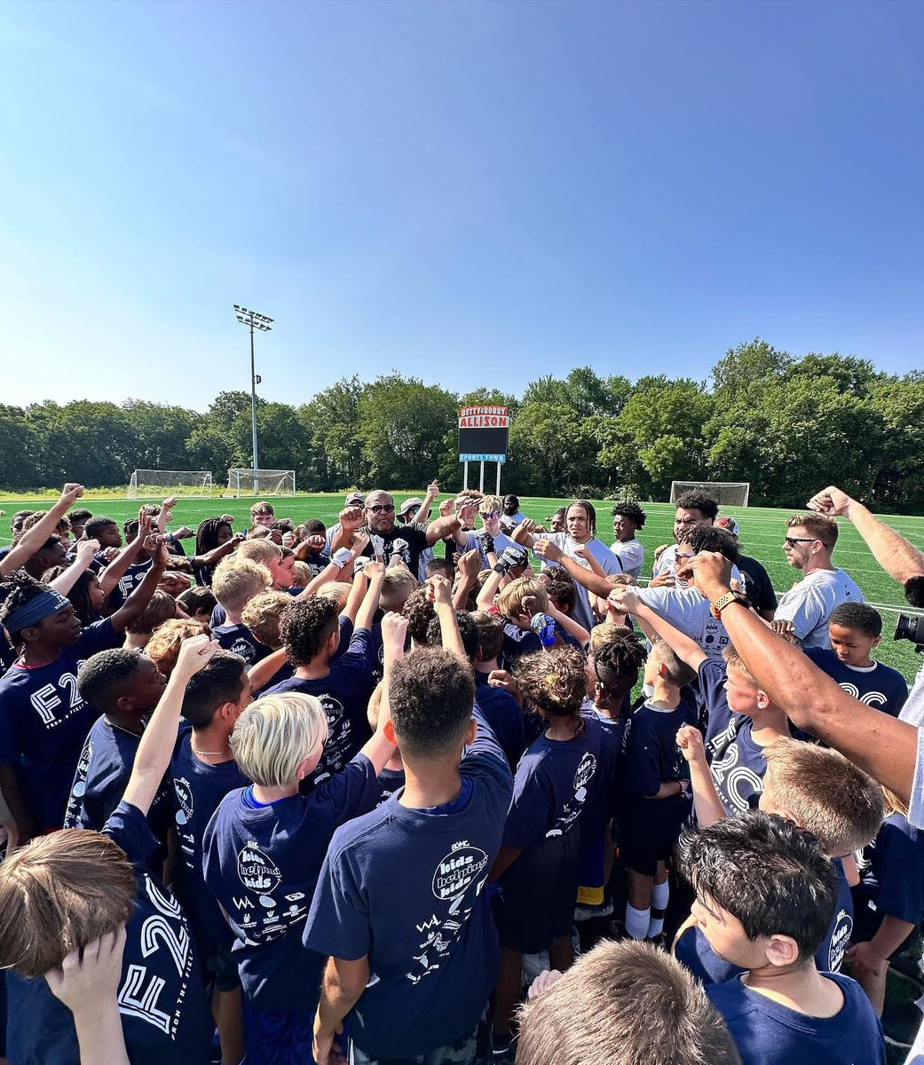 Steven J Warren tweet media