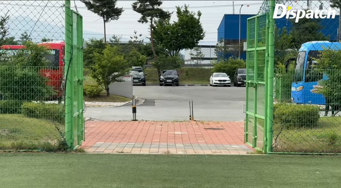 modmvse's tweet photo. esto es el equivalente de ver una mantequilla derretirse por horas en el 2020 https://t.co/86KTcrDPXb
