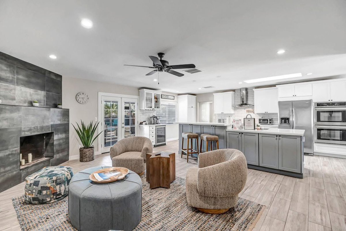 🌵🏡 Welcome to Scottsdale Cactus Glen! ✨

Located in a quiet neighborhood in the heart of Scottsdale, Cactus Glen is just minutes from the best shopping, dining, golf, and hiking! 🛍️⛳🏞️

✨
ilovescottsdale.com/vacation-renta…

Your perfect Scottsdale getaway starts here! 🌞