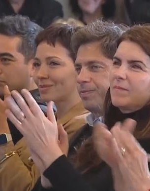 Axel Kicillof estuvo también con Cristina en la Sede Del PJ, la valiosa presencia de nuestro gobernador✌️🐧