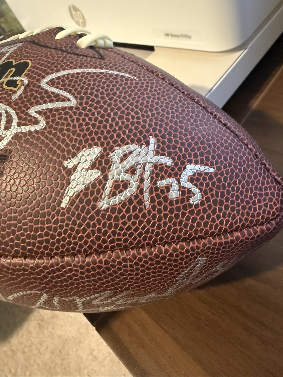 SchofieldKylee's tweet image. Hey C3. Fam. I need help figuring out these signatures if yall would be so kind. I got this 2015-2016 panthers team signed ball and I’m trying to see who’s who. Thank you