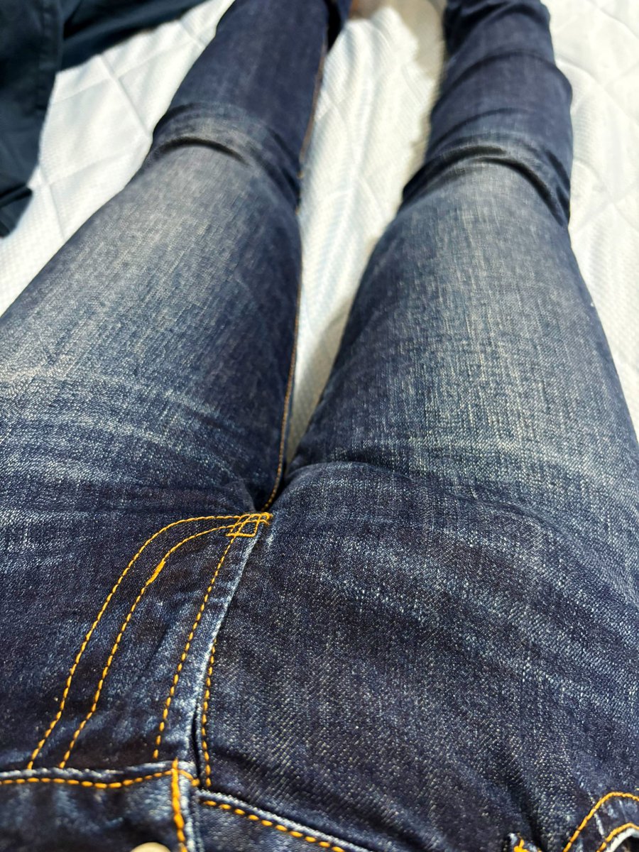 hya_ed's tweet image. ベルトはキツく感じて外して寝てました