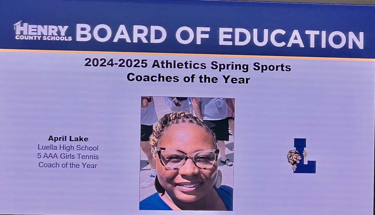 AthleticsHenry's tweet image. Athletic Award &amp;amp; Recognition photos from our June ⁦⁦@HenryCountyBOE⁩ Meeting