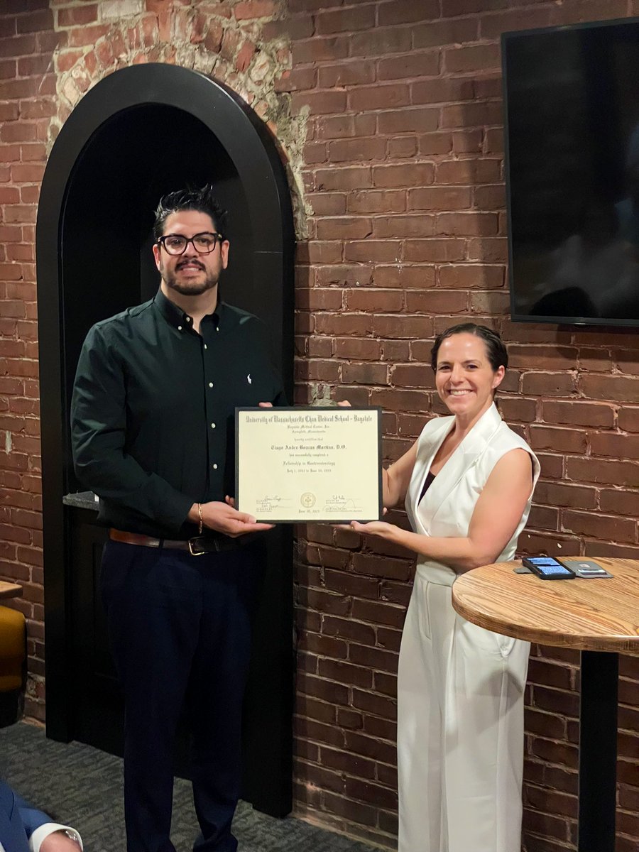 Huge congratulations to our newest graduates, Dr. Tiago Martins and Dr. Kevin Groudan!! 🎓🙌🏻