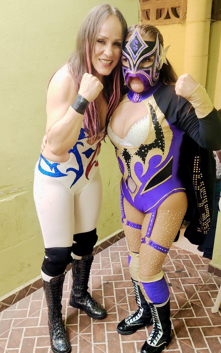 LAS SEÑORITAS LUCHADORAS DALYS LA CARIBEÑA <a href="/dalyscaribenaaa/">Dalys la caribeña</a> Y LA ENMASCARADA LADY SENSACION