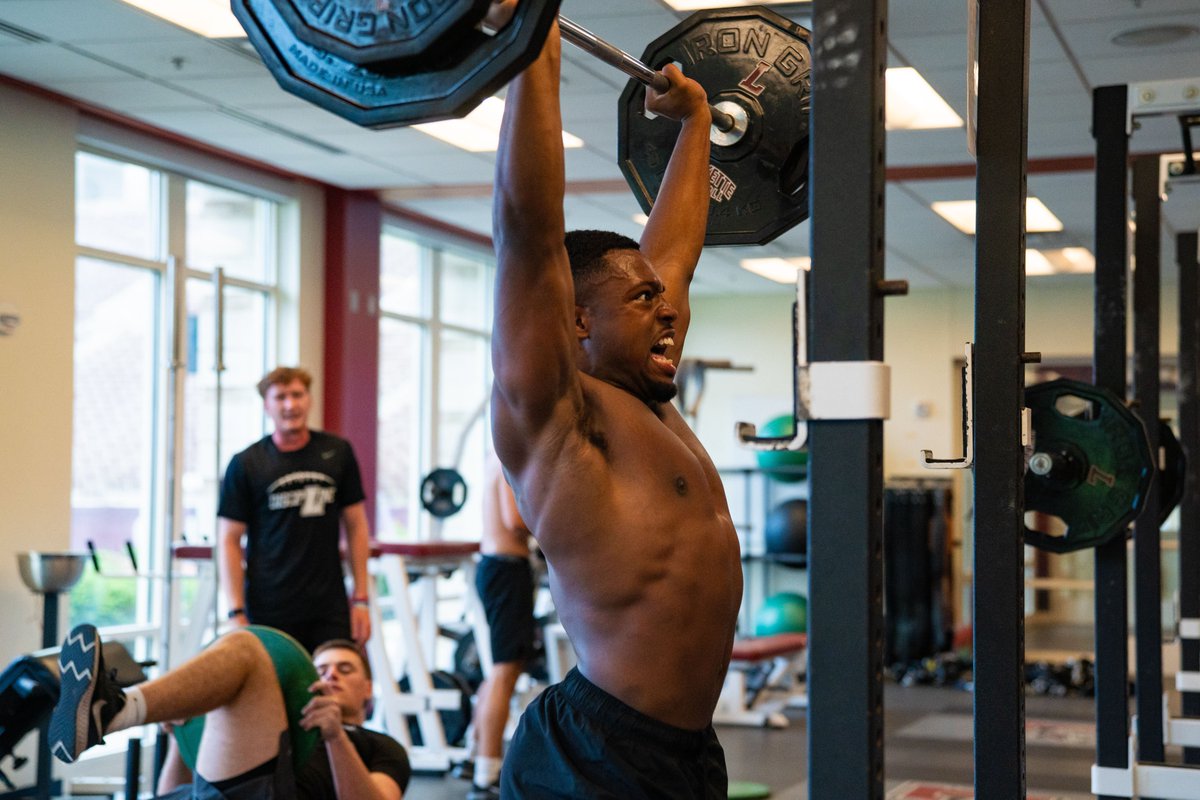 LafColFootball's tweet image. discipLine 🏈 🐆 💪
#RollPards #ClimbTheHill
@GoLeopards @LafCol