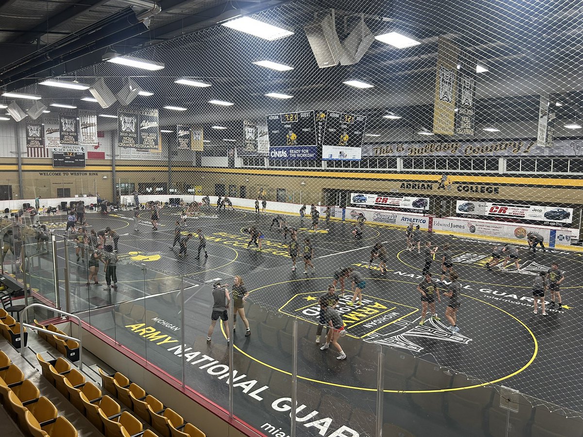 SchindelCamps's tweet image. Schindel wrestling camp has started! Over 80 girls in the first year and over 130 guys this week at camp. We have campers from 8 different states and someone from Sweden! #GrowWrestling 

Sign up for our last intensive camp on June 15-18. SchindelwrestlingCamps.com