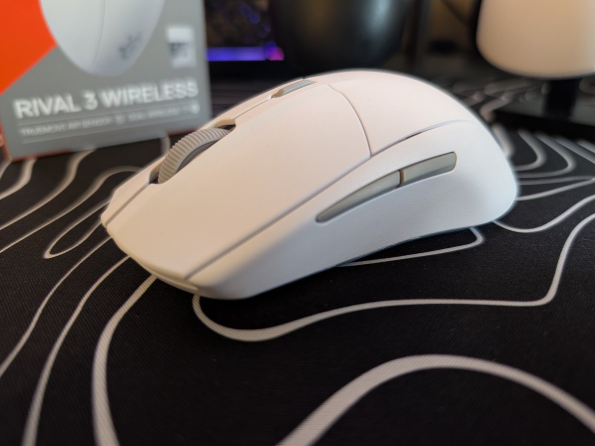 nbc_net's tweet photo. SteelSeries Rival 3 Wireless Gen 2 review: Snappy clicks and steady grip https://t.co/Dx9iYdtzxV #SteelSeries #GamingMouse #WirelessMouse #Rival3 #TechReview https://t.co/313yMV77Ww