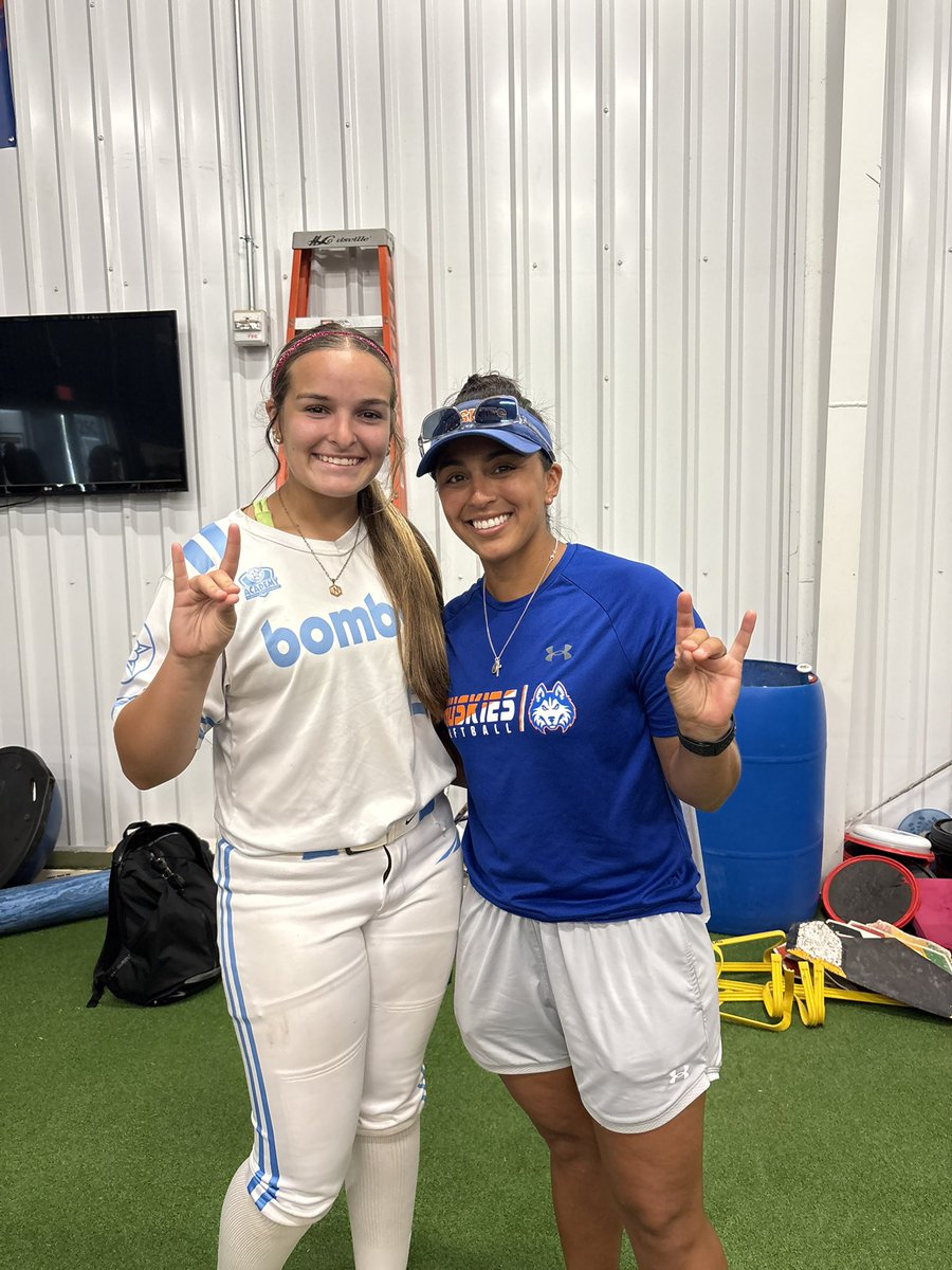 Naomi Rex (@naomialexis2027) on Twitter photo Thank you coaches for a wonderful camp today! I am looking forward to the future! <a href="/CoachValis/">Garrett Valis</a> <a href="/CoachRonFrost/">Coach Ron</a> <a href="/KenedyHines/">Kenedy Hines</a> <a href="/HCUSoftball/">HCU Softball</a> <a href="/SanJacSoftball/">San Jacinto College Softball</a> Thank you coaches for a wonderful camp today! I am looking forward to the future! <a href="/CoachValis/">Garrett Valis</a> <a href="/CoachRonFrost/">Coach Ron</a> <a href="/KenedyHines/">Kenedy Hines</a> <a href="/HCUSoftball/">HCU Softball</a> <a href="/SanJacSoftball/">San Jacinto College Softball</a>