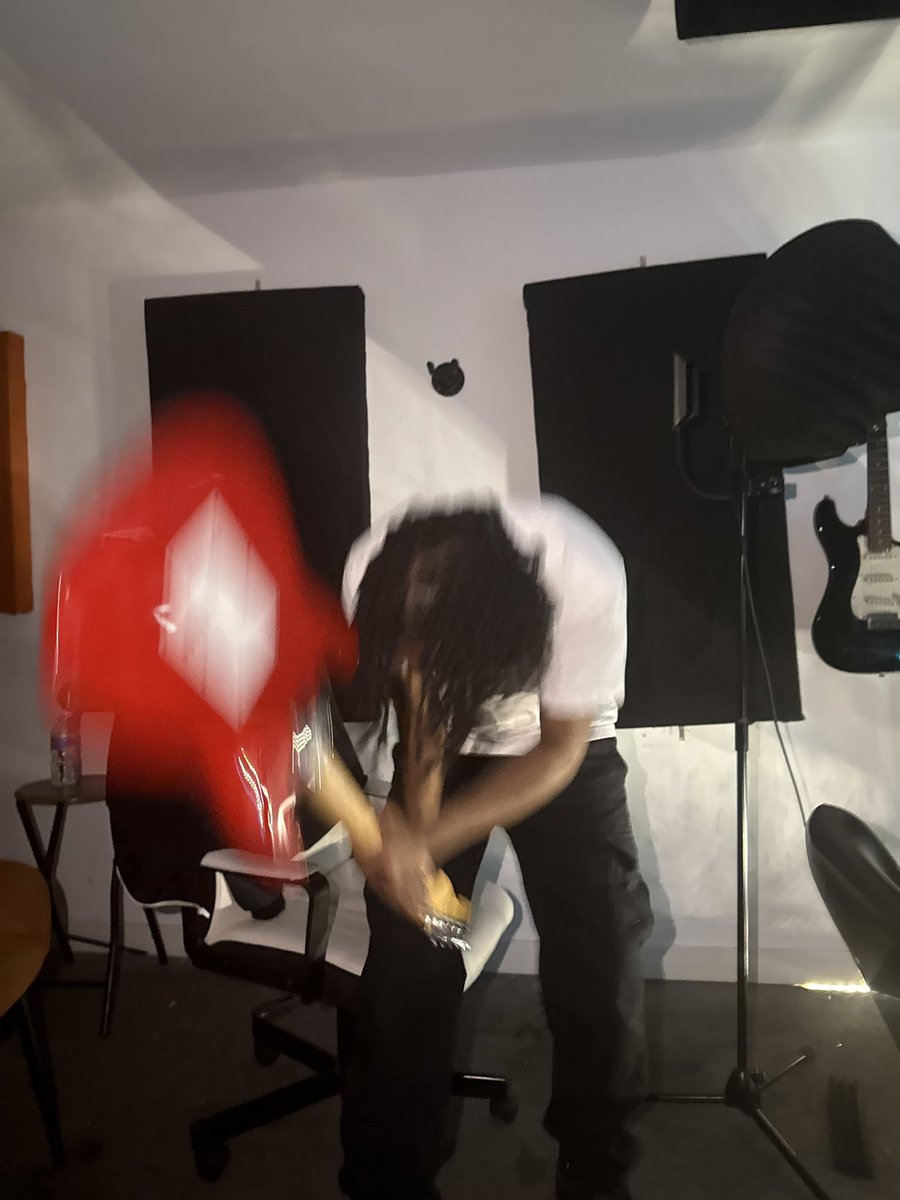 wyrzwrld's tweet image. 🤬 #wyrz #ukunderground