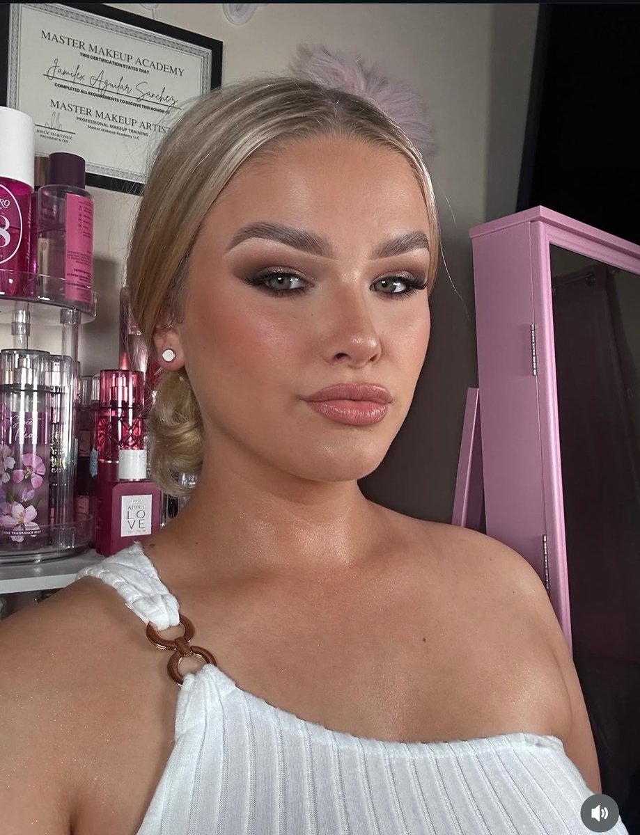 willshack777's tweet photo. Someone should let me jerk them to this whore
#cumtributeِs #wankchat #bi #gay https://t.co/nKEs9BRUyt