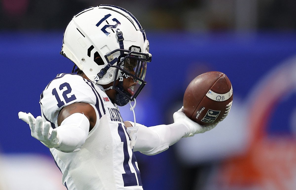 Josh1Battle's tweet image. All Glory to God! After a great conversation with @CoachRamirezJSU I am blessed to receive a(n) offer from Jackson State!