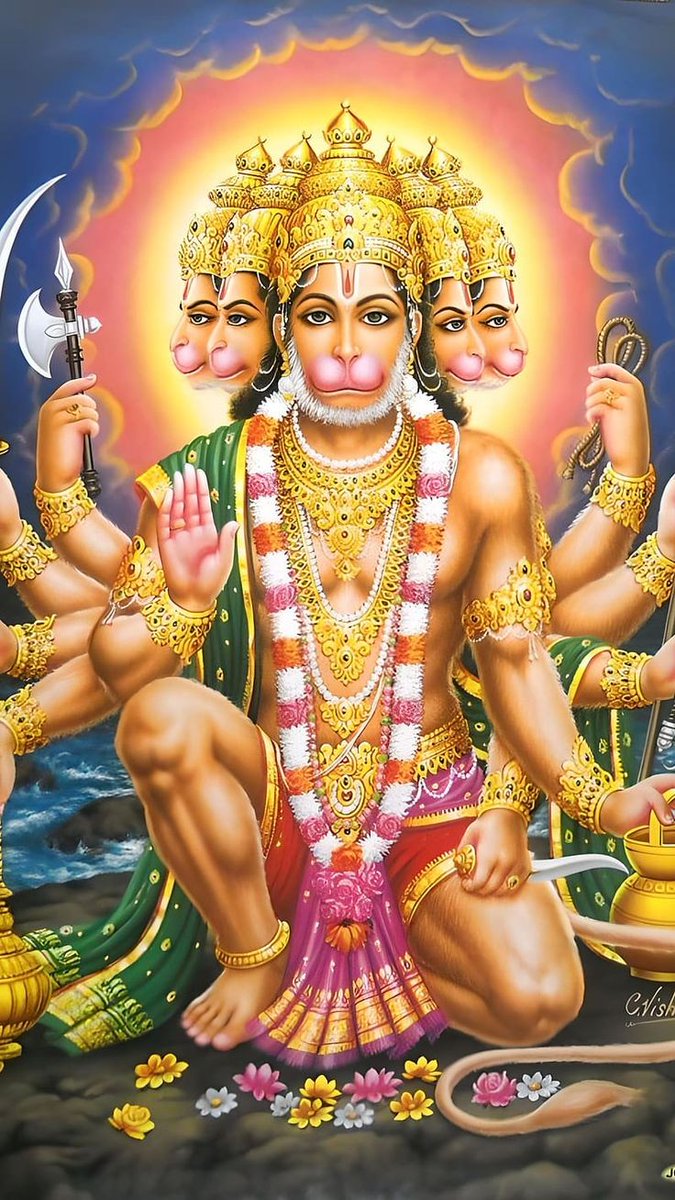 Jai Shree Ram everyone 
Have a fabulous Bajrangbali Day 

ॐ  नमो हनुमते रुद्रावताराय सर्वशत्रुसंहारणाय सर्वरोग हराय सर्ववशीकरणाय रामदूताय स्वाहा।।
🙏🏻🙏🏻🙏🏻