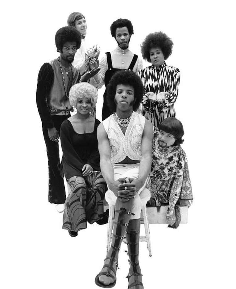 Sly Stone Dies At 82, frontman for Sly Stone &amp; The Family Stone, innovator, singer-songwriter, multi instrumentalist and more. Read here. 
rockandbluesmuse.com/2025/06/09/sly… #slystone #slyandthefamilystone #funk #rock #musicnews