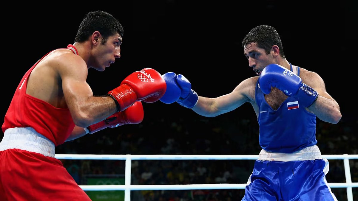 sapnapprivate's tweet image. boxing stream THIS friday 3:30 ISH EST 

twitch.tv/sapnap

see u there