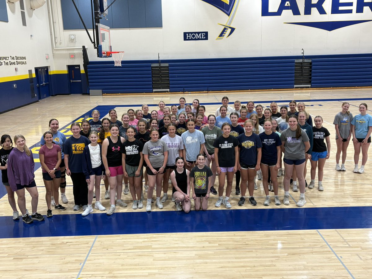 Look at the turn out for summer girls lifting! #strongertogether