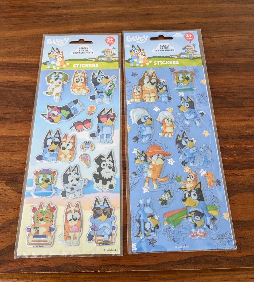 roospouch12's tweet image. 1 Bubble &amp;amp; 2 Fun sticker sheets
1 Puffy &amp;amp; 2 Fun sticker sheets
あちこち見て👀探したよ
#ブルーイ   #シール   #FunStickers
#Bluey