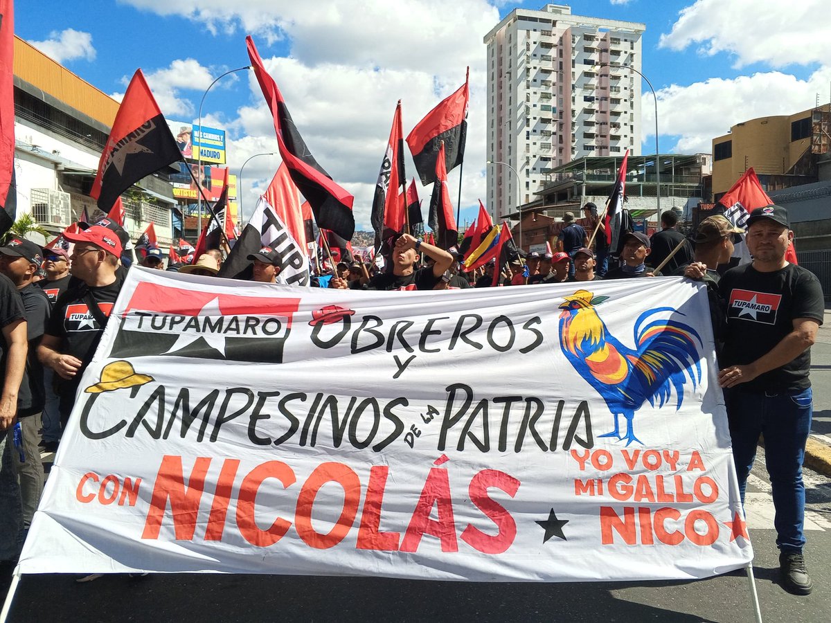 Se plantea la necesidad de organizar, educar a la clase obrera para que pueda asumir efectivamente una lucha de clases real. Las experiencias aisladas entre patrones y obreros podrían no considerarse verdaderamente como tal.
Clase obrera que día a día trabaja por nuestra patria🇻🇪