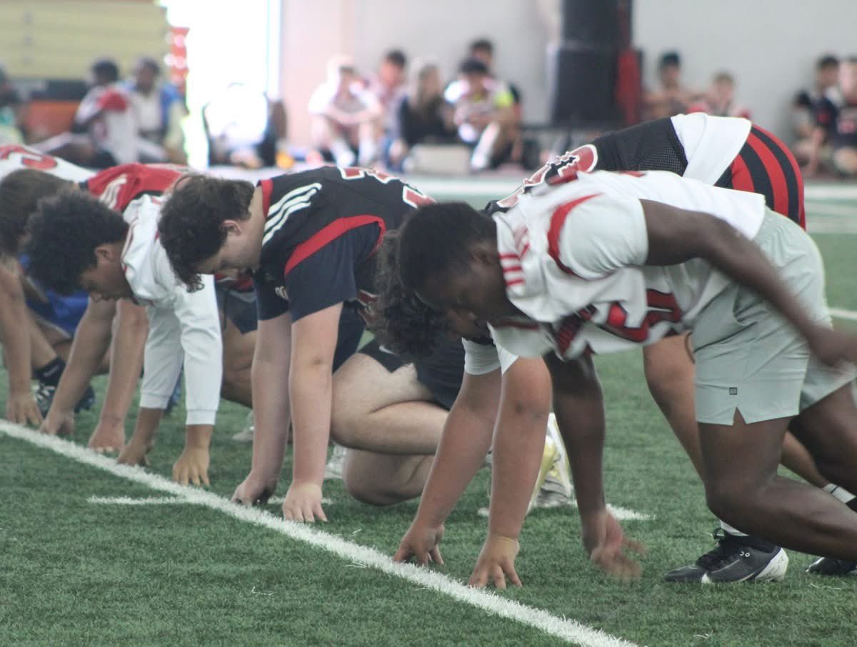 E-town Panther Football (@etownfb) on Twitter photo We had 5 Panthers competing at UofL on Sunday! Proud of these young men! <a href="/LouisvilleFB/">Louisville Football</a> #ForThEtown We had 5 Panthers competing at UofL on Sunday! Proud of these young men! <a href="/LouisvilleFB/">Louisville Football</a> #ForThEtown