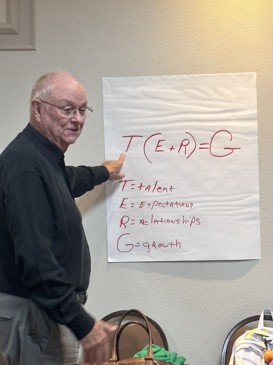 TedHiff's tweet photo. Dr. Doug Miller, founder of the @MLDSLeaders Leadership Academy joins in with the St. Louis cohort this afternoon at the #MOLA40 cohort class kickoff! @MOEducation https://t.co/ay31FyDZsz