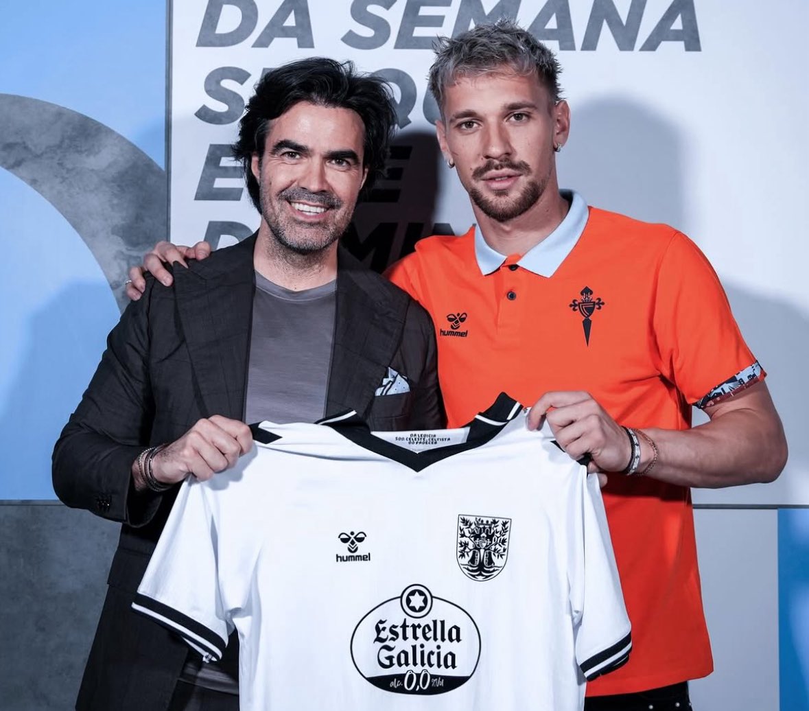 FabrizioRomano's tweet photo. 🚨🇷🇴 Ionut Radu has signed a four year deal at Celta Vigo as new goalkeeper until June 2029.

Here with his agent Federico Pastorello after deal sealed. https://t.co/HHURAwk8hk