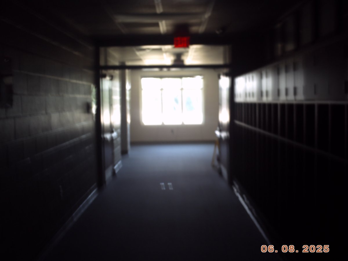 this is what was on the camera i found today
its a hallway, from my middle school.

i don't feel good, i cant keep this up any longer