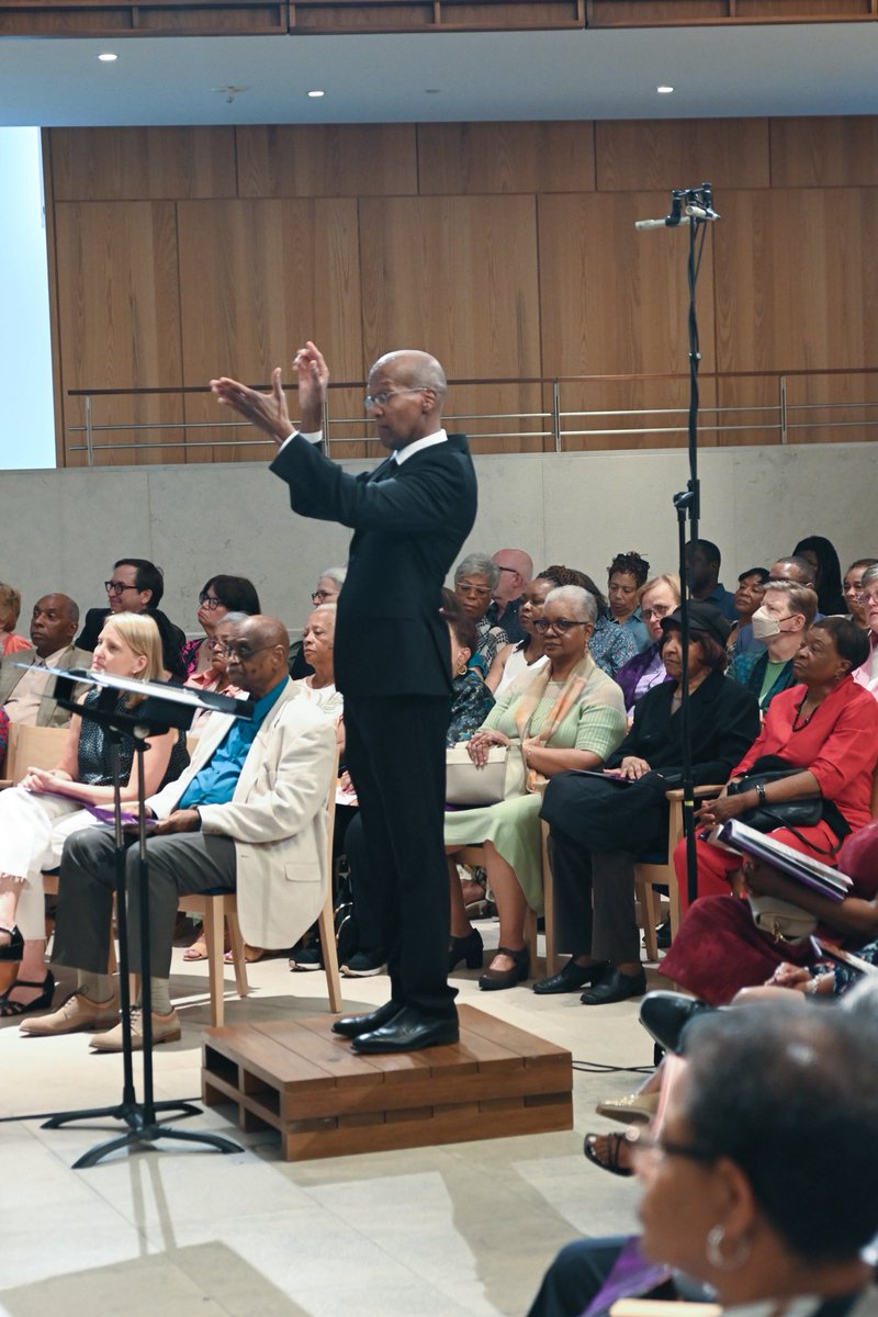 Heritage Sig Chorale tweet media