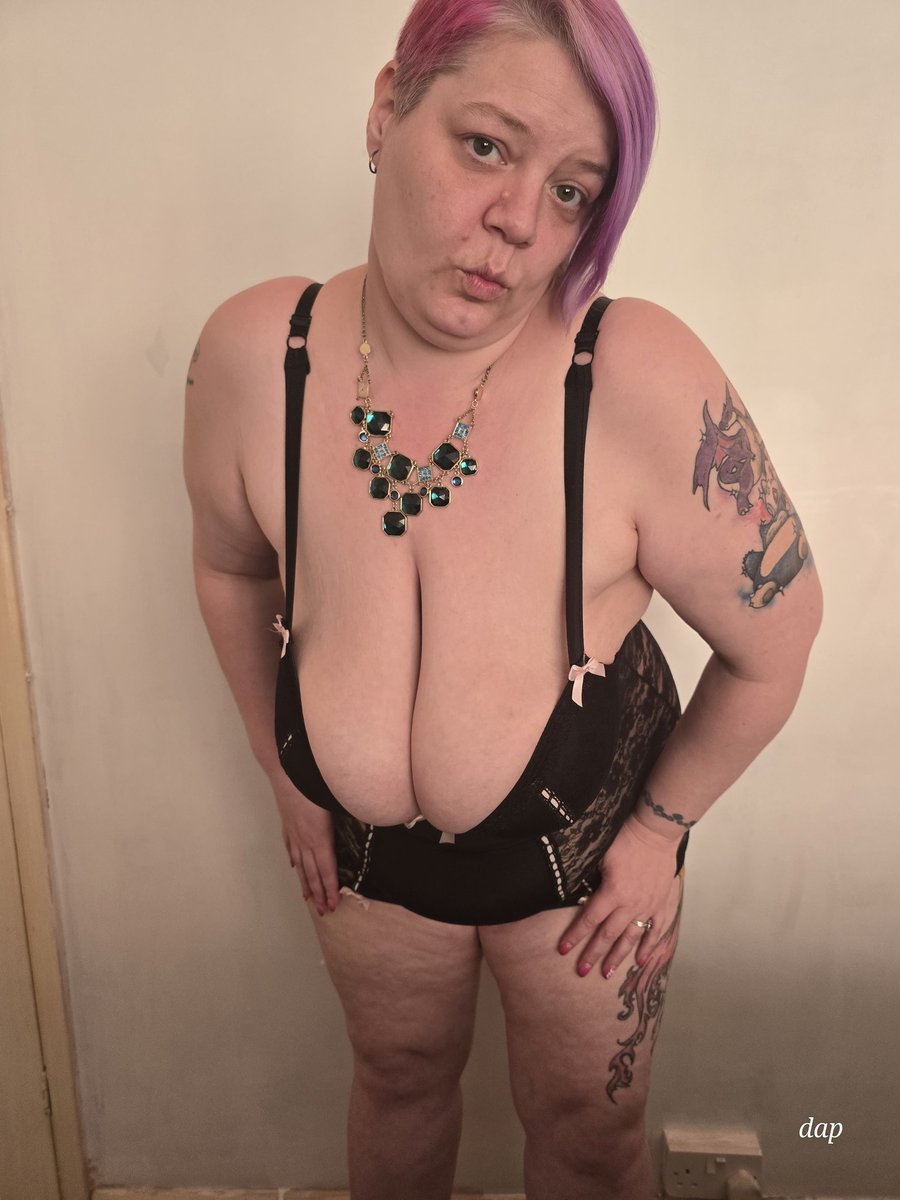 Titty Tuesday want to see more got to onlyfans.com/sexysandrasboo… 
Adultwork.com/sexyslutsandra 
Photo by <a href="/awsome115115/">double A photos</a>