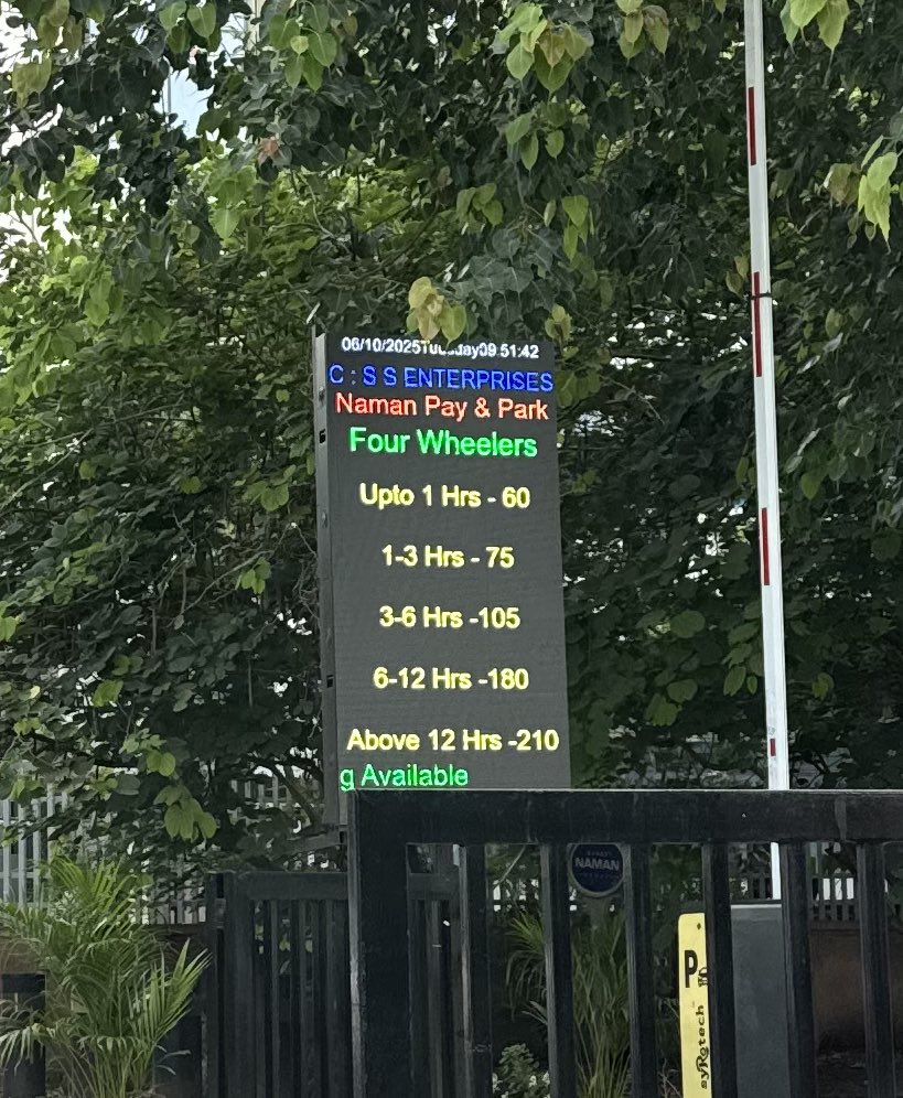 Kim_Fernandezz's tweet photo. @mybmc can we have some sort of fare in between the 3-6 &amp; 6-12 hours? This 75 rupee hike for 7-8 hours that we generally use the facility for is tough. 
Getting to BKC is already expensive enough. https://t.co/tXseE2XDiE