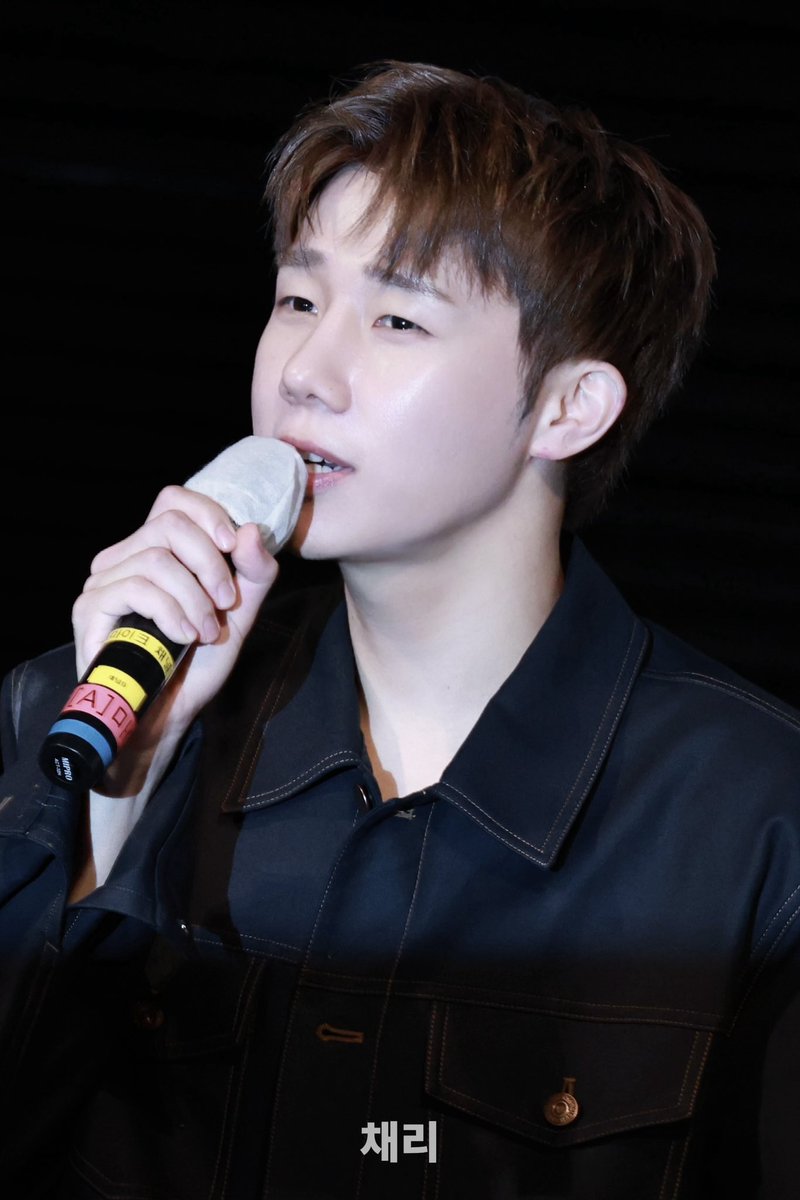 11cherryup's tweet photo. 250608 무대인사 

#인피니트 #INFINITE 
#성규 #김성규 https://t.co/bbePBJcV1h