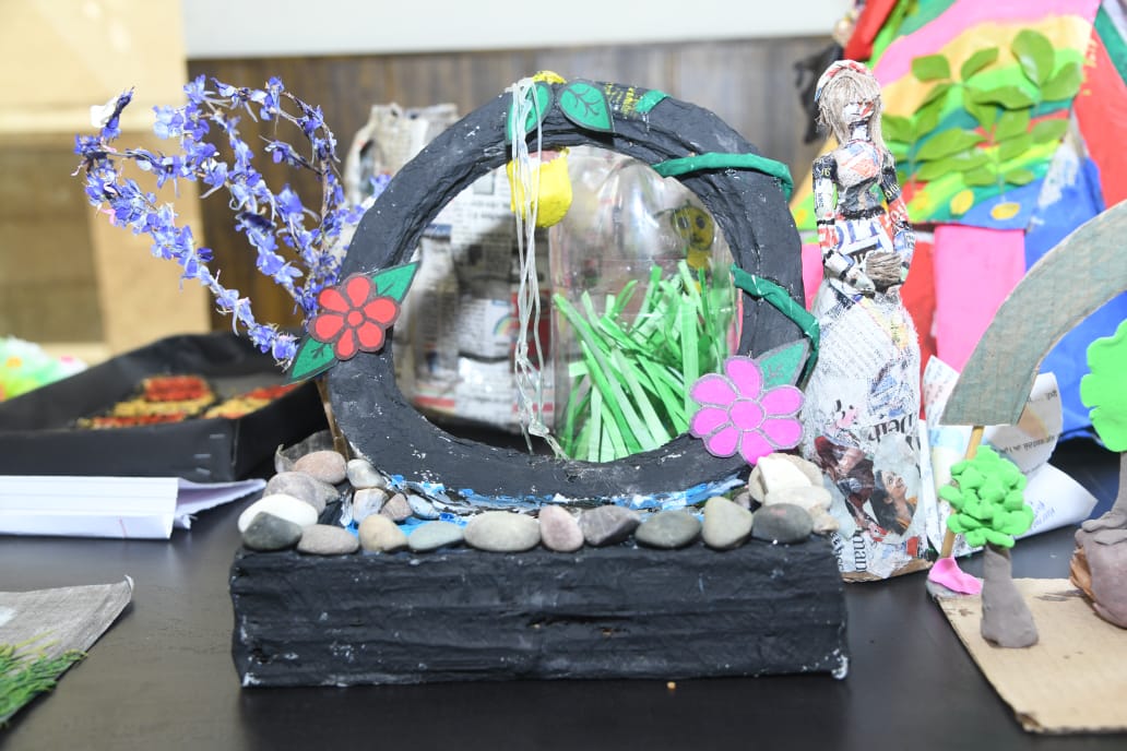 HMV College tweet media