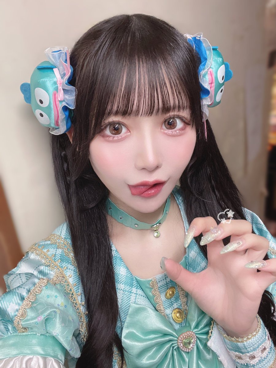 みて♡ハンギョドンのお団子ピン♡

お仕事中に推し事してる(•ω• ⊃  )3💚ྀི⸝⋆