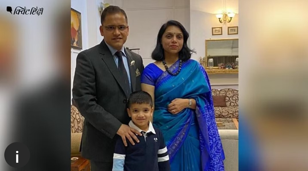 KGL (@700sqkmngari) on Twitter photo <a href="/Point_Wht/">WhatsThePoint</a> <a href="/easterncomd/">EasternCommand_IA</a> <a href="/official_dgar/">The Assam Rifles</a> <a href="/UN/">United Nations</a> <a href="/NUGMyanmar/">National Unity Government Myanmar</a> <a href="/amnestyusa/">Amnesty International USA</a> <a href="/AmnestyUK/">Amnesty UK</a> <a href="/BBCBreaking/">BBC Breaking News</a> <a href="/cnnbrk/">CNN Breaking News</a> <a href="/IndiainMyanmar/">India in Myanmar</a> <a href="/Myanmar_Now_Eng/">Myanmar Now</a> <a href="/ChinaDaily/">China Daily</a> It's an embarrassing moment for <a href="/easterncomd/">EasternCommand_IA</a>.
The Indian Army scooped so low in life and at work.They must have forgotten their comrades already and started swimming in Meitei Golden Triangle Drugs cash💸pool & BJP politics. Sometimes,
Life is cheap for the govt of India.Sad 😥 <a href="/Point_Wht/">WhatsThePoint</a> <a href="/easterncomd/">EasternCommand_IA</a> <a href="/official_dgar/">The Assam Rifles</a> <a href="/UN/">United Nations</a> <a href="/NUGMyanmar/">National Unity Government Myanmar</a> <a href="/amnestyusa/">Amnesty International USA</a> <a href="/AmnestyUK/">Amnesty UK</a> <a href="/BBCBreaking/">BBC Breaking News</a> <a href="/cnnbrk/">CNN Breaking News</a> <a href="/IndiainMyanmar/">India in Myanmar</a> <a href="/Myanmar_Now_Eng/">Myanmar Now</a> <a href="/ChinaDaily/">China Daily</a> It's an embarrassing moment for <a href="/easterncomd/">EasternCommand_IA</a>.
The Indian Army scooped so low in life and at work.They must have forgotten their comrades already and started swimming in Meitei Golden Triangle Drugs cash💸pool & BJP politics. Sometimes,
Life is cheap for the govt of India.Sad 😥