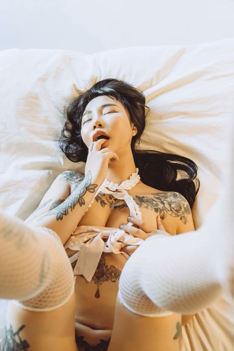 还有能让我高潮的吗？点赞抽几个我加你一起爽啊 #双性恋 #肥臀