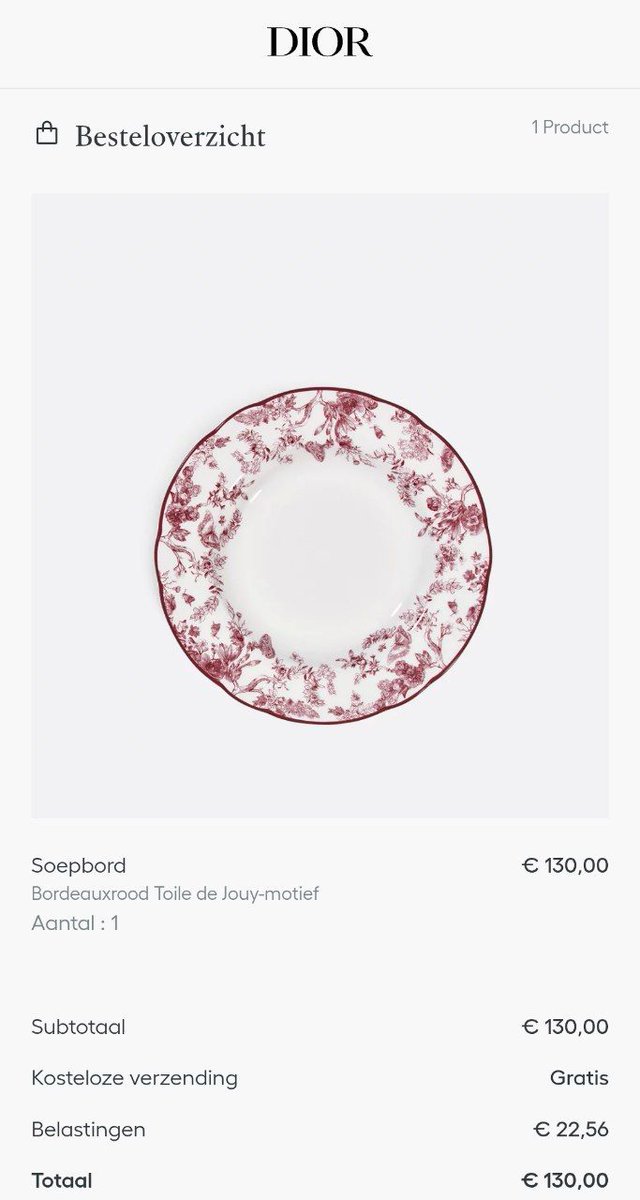 clear_narrative's tweet photo. manifesting dior plates inshallah https://t.co/91QFmrARSE