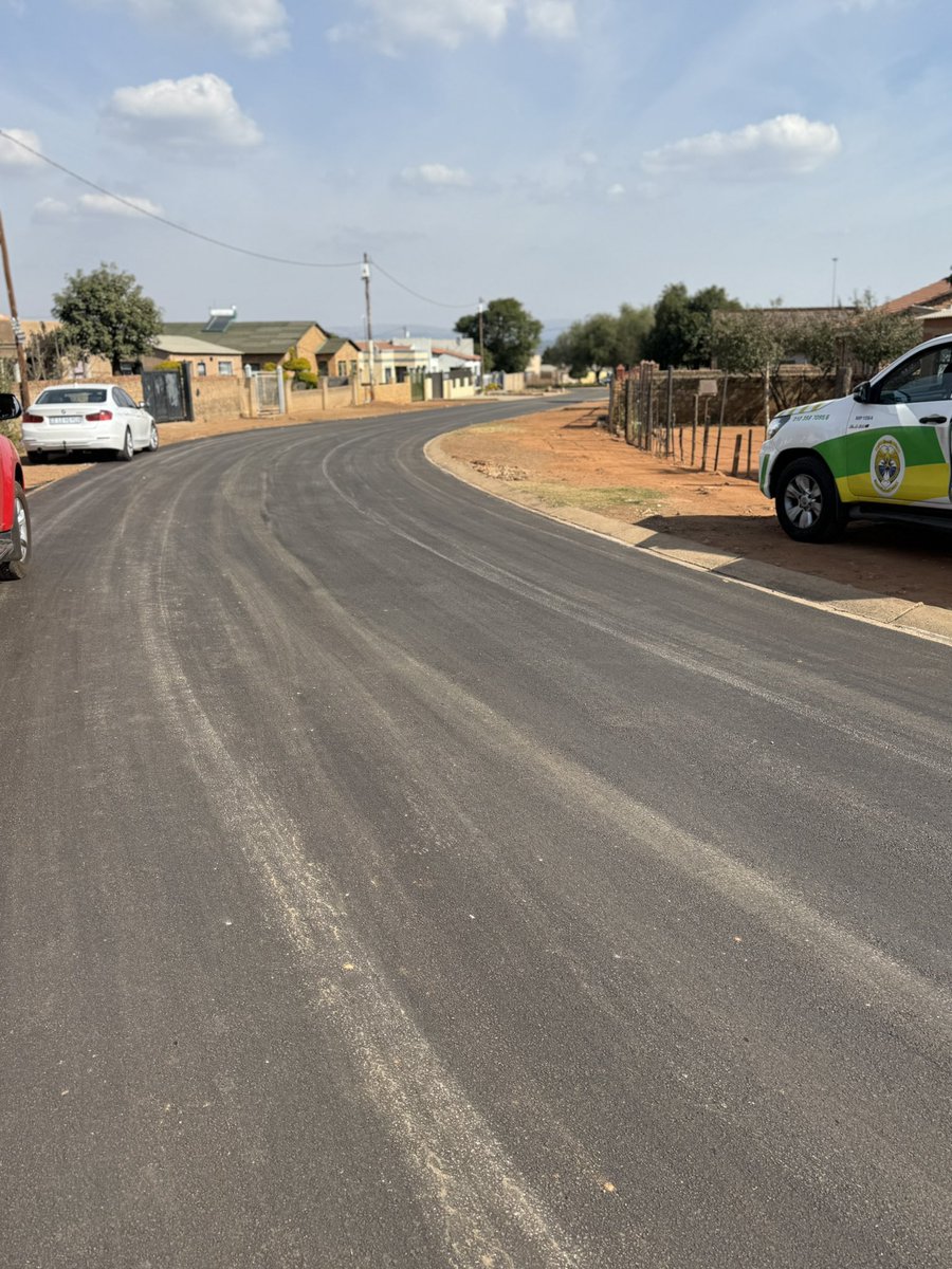 TshepzinSA's tweet photo. @Our_DA The roads in Tshwane townships are now being fixed. After years of neglect by the Racist, anti-black & anti-poor DA. The removal of the DA in Tshwane was the best thing. #VoetsekDA #DAMustFall https://t.co/3ywzDGUrTI