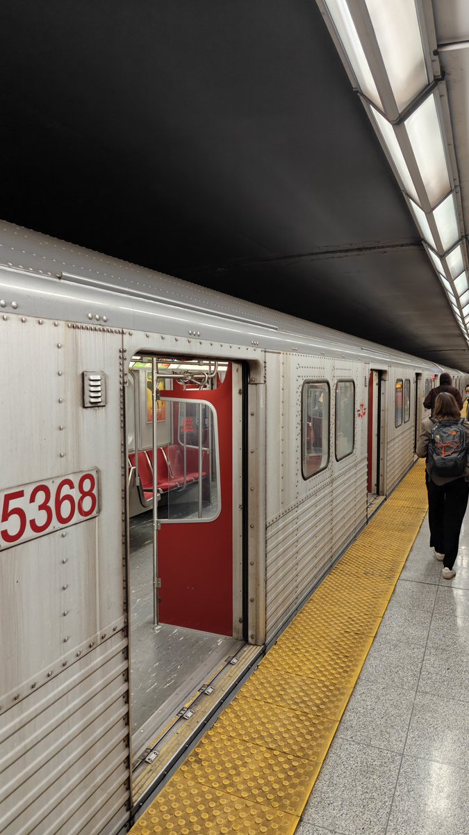 W. Andrew Powell (@wanderpow) on Twitter photo Oh, look, the TTC is short turning trains again/still. This time about 200 people booted off for some reason, <a href="/oliviachow/">Olivia Chow</a>. Oh, look, the TTC is short turning trains again/still. This time about 200 people booted off for some reason, <a href="/oliviachow/">Olivia Chow</a>.