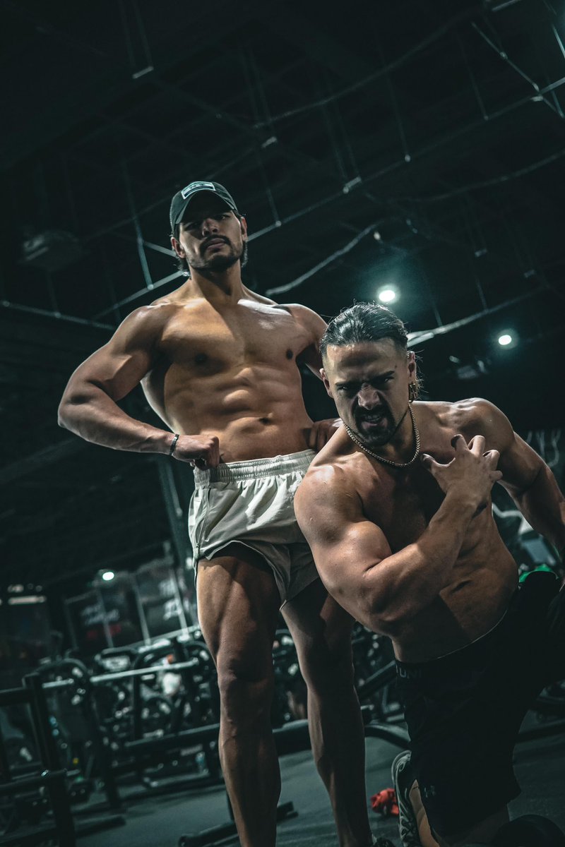 Where others see limits, we see challenges to overcome #LosGarza <a href="/WWE/">WWE</a> <a href="/luchalibreaaa/">Lucha Libre AAA Worldwide</a>