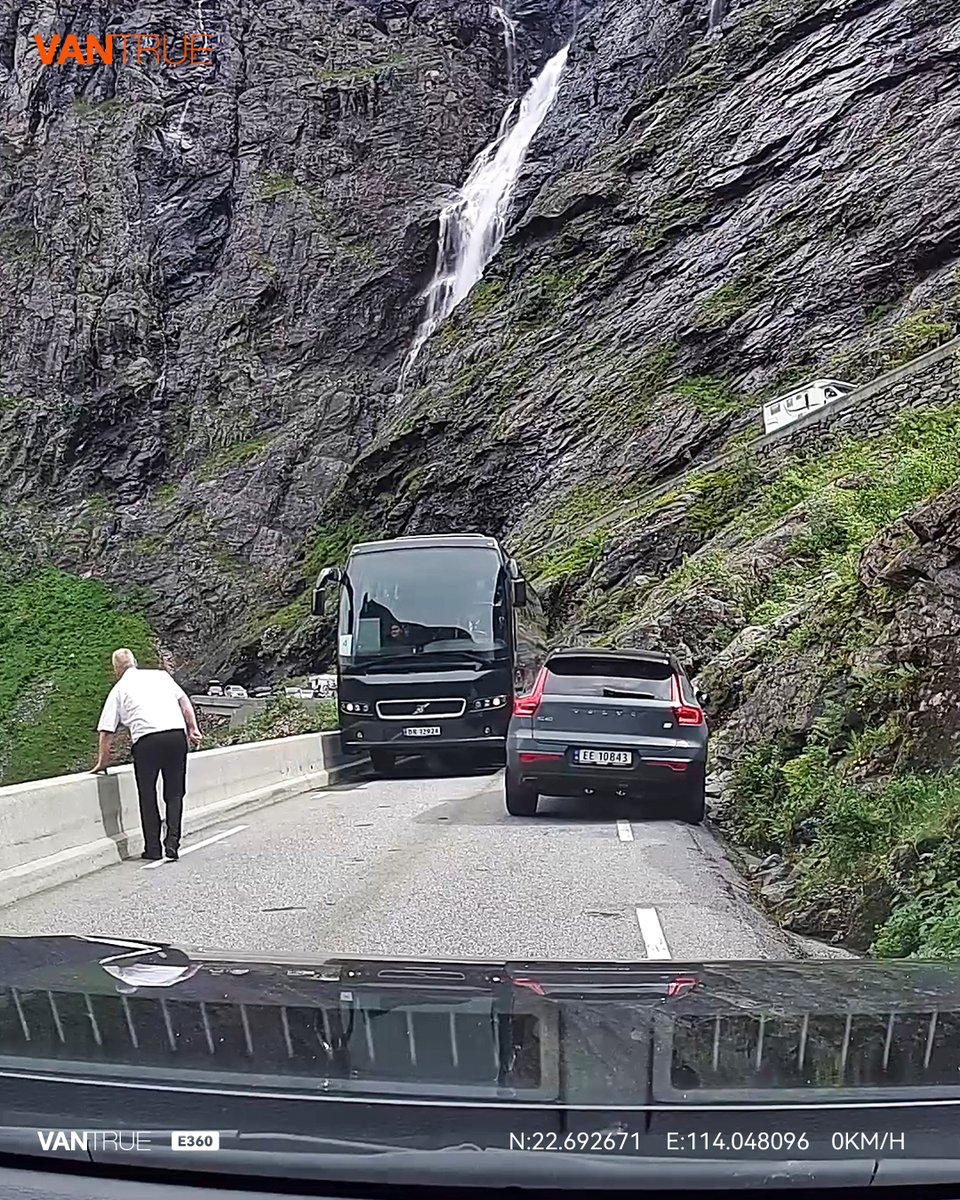 Vantrue (@vantrueofficial) on Twitter photo Where ordinary roads write extraordinary stories.
Capture your unforgettable encounters through the Vantrue lens and share with #VantrueDashcam10Years →
vantrue.com/pages/10th-ann…
#VantrueDashcam10Years #Vantrue10Years #ThroughTheLens #DashCamMoments #DrivingEncounters Where ordinary roads write extraordinary stories.
Capture your unforgettable encounters through the Vantrue lens and share with #VantrueDashcam10Years →
vantrue.com/pages/10th-ann…
#VantrueDashcam10Years #Vantrue10Years #ThroughTheLens #DashCamMoments #DrivingEncounters