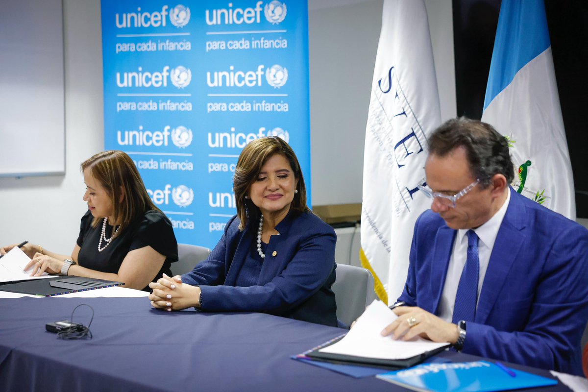 Con el convenio entre <a href="/secretariasvet/">Secretaría SVET</a>, <a href="/unicefguatemala/">UNICEF Guatemala</a> y Fundación Sobrevivientes, ampliamos la estrategia "Modo Digital" para construir una red de apoyo que prevenga la violencia sexual y los embarazos en niñas y adolescentes en todo el país.

#ElPuebloDignoEsPrimero