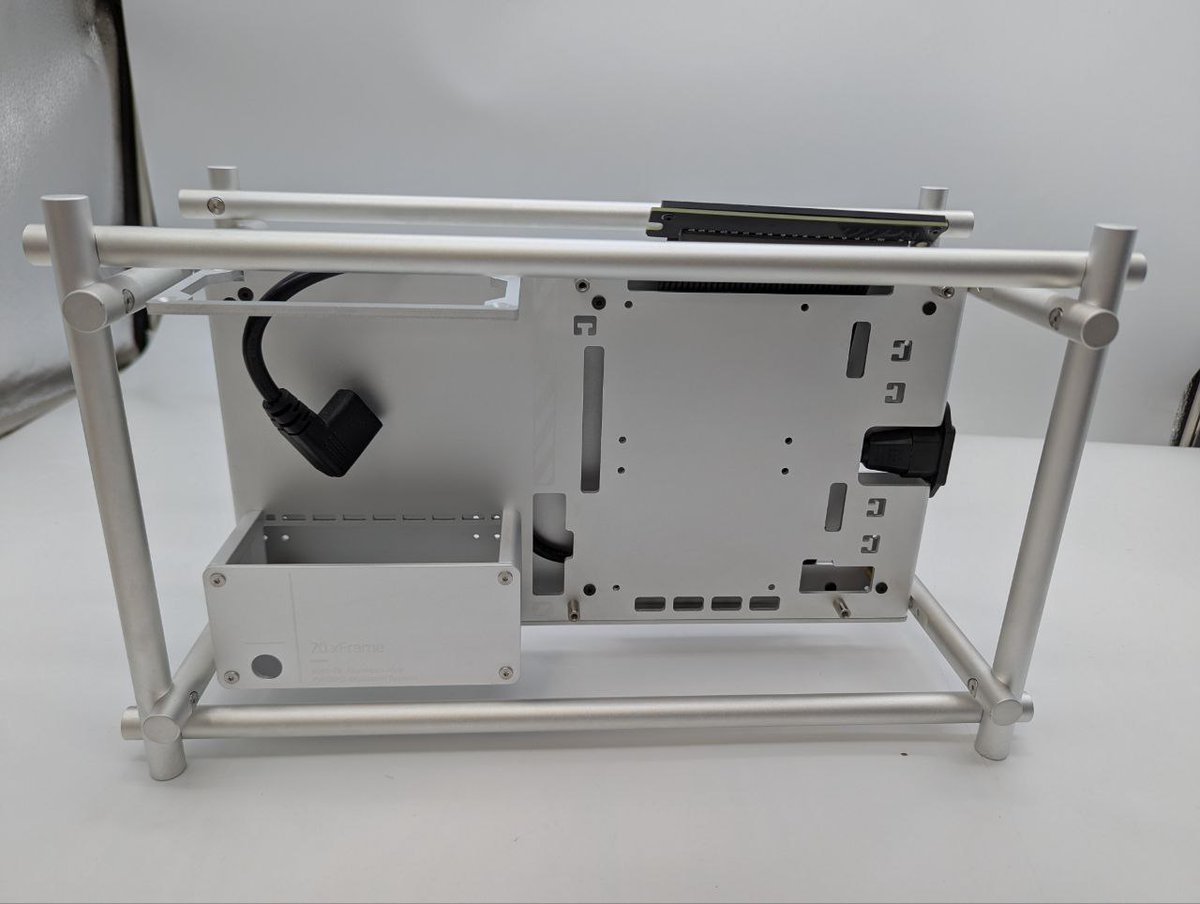 Corey's been working on another custom build, this time he's got a build on a custom #XWorks 70 xFrame cooking up!