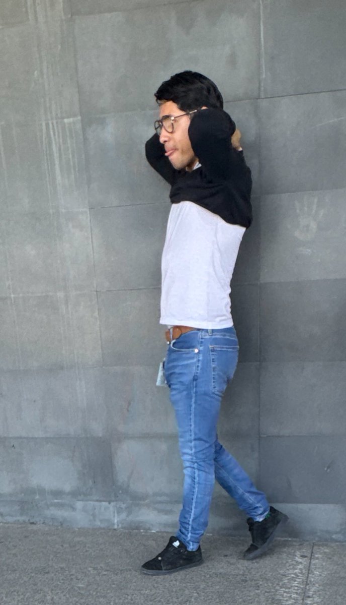 Ch1c0sD3L4C4ll3's tweet photo. Se les ofrece algún modelos , tenemos media y alta gama.
#ChicoTrabajando #GuyAtWork #ChicoDLCalle #StreetsGuy #RealGuy #Paparazzi #Corresponsal desde #Tijuana #BajaCalifornia #México https://t.co/z02soFJR7c