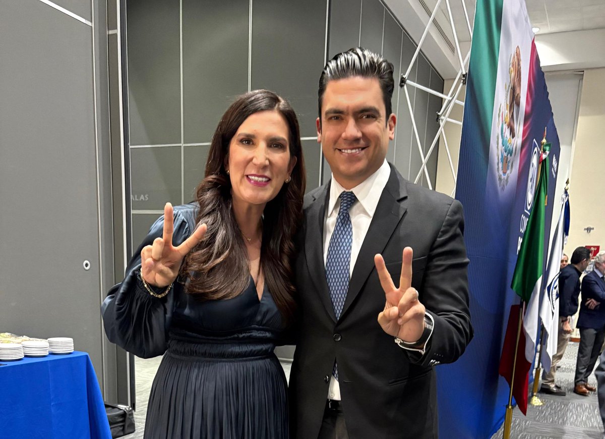 Hoy, junto al presidente <a href="/JorgeRoHe/">Jorge Romero Herrera</a>, instalamos el Consejo Político del PAN presidido por <a href="/SantiagoCreelM/">🇲🇽Santiago Creel</a>.

Mujeres y hombres, panistas experimentados y panistas jóvenes con una visión clara: construir UN NUEVO PAN que sea tu opción en las próximas elecciones.

Estaré en este