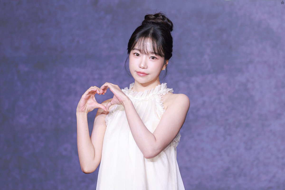 250609 넷플릭스 '오징어게임3' 제작발표회

222번~~

#조유리 #チョユリ #JOYURI
#IZONE #아이즈원 #アイズワン 
#율렌지 #YOOLRANGEE