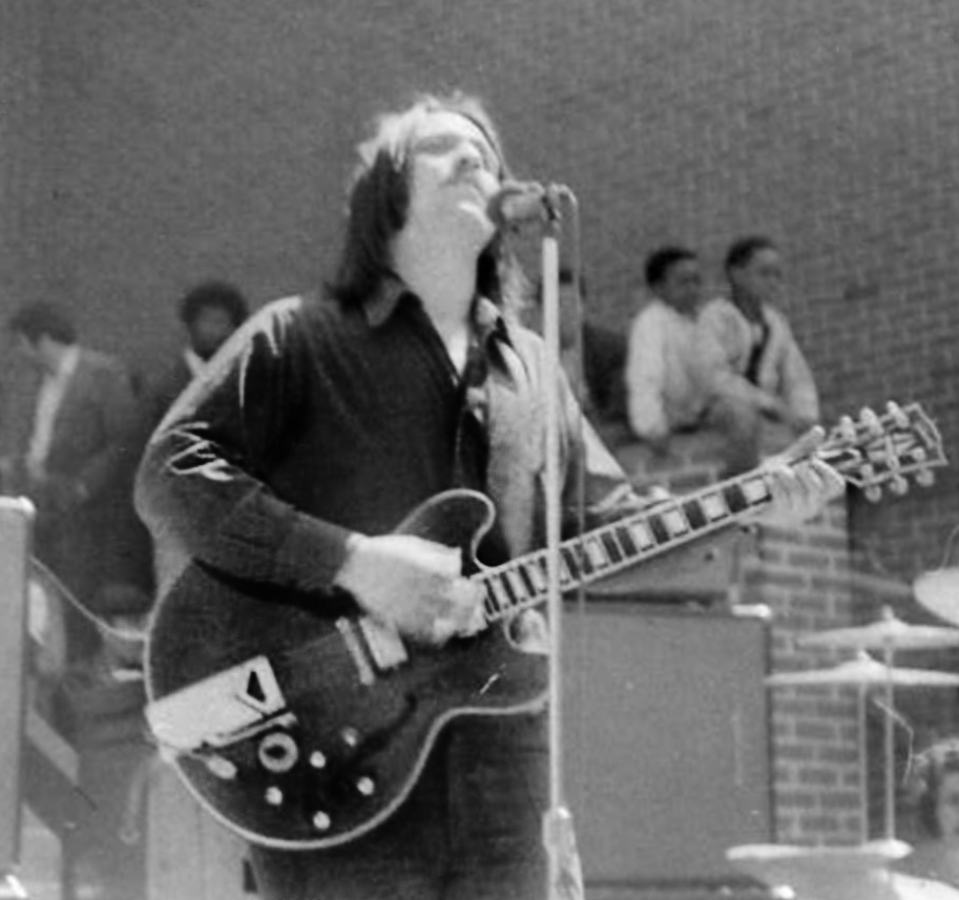 AddarioMichael's tweet image. RIP Jack Kane – Singer, Songwriter, and Rhythm Guitarist.
Jack, along with Craig Mirijanian, Berk, Bob, and Pudgy, made up the band Marriage, a group that created some truly memorable music back in the day. One standout moment was their outdoor concert at Temple University on…