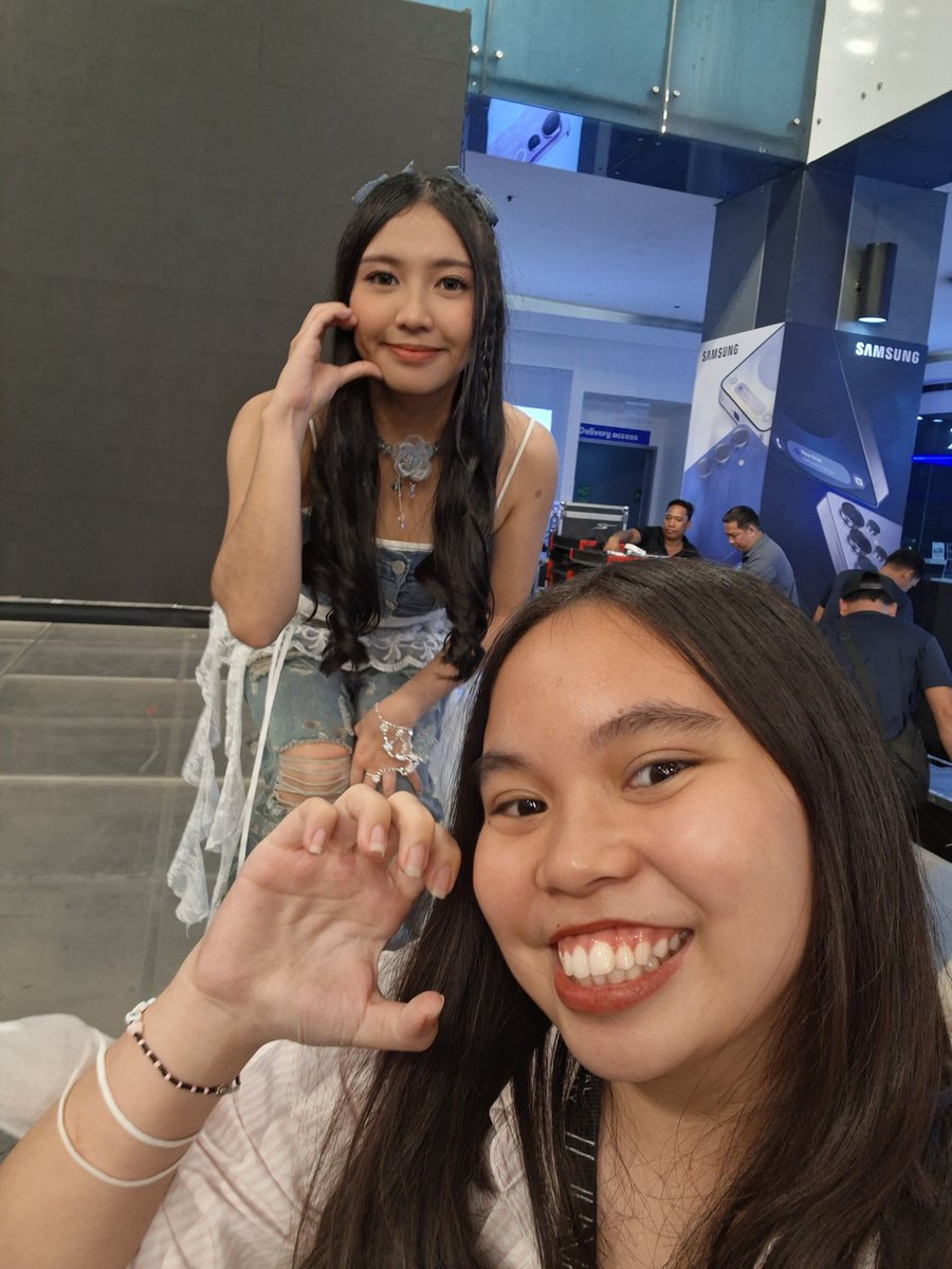 hellaeys__'s tweet image. sa'yo pa rin uuwi 😎 

my morning view, cool and sweetest brew 🫶🏻🫶🏻 @kathpixieph 

PIX!E AT PPOPFEST2 
#pixieofficialph #PPOPFestAtSMNorth