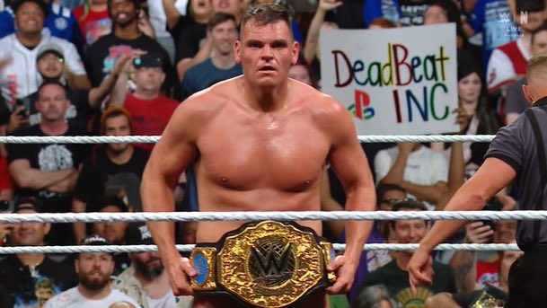 wrestlehausen's tweet image. WOW 🤯 #WWERawonNetflix